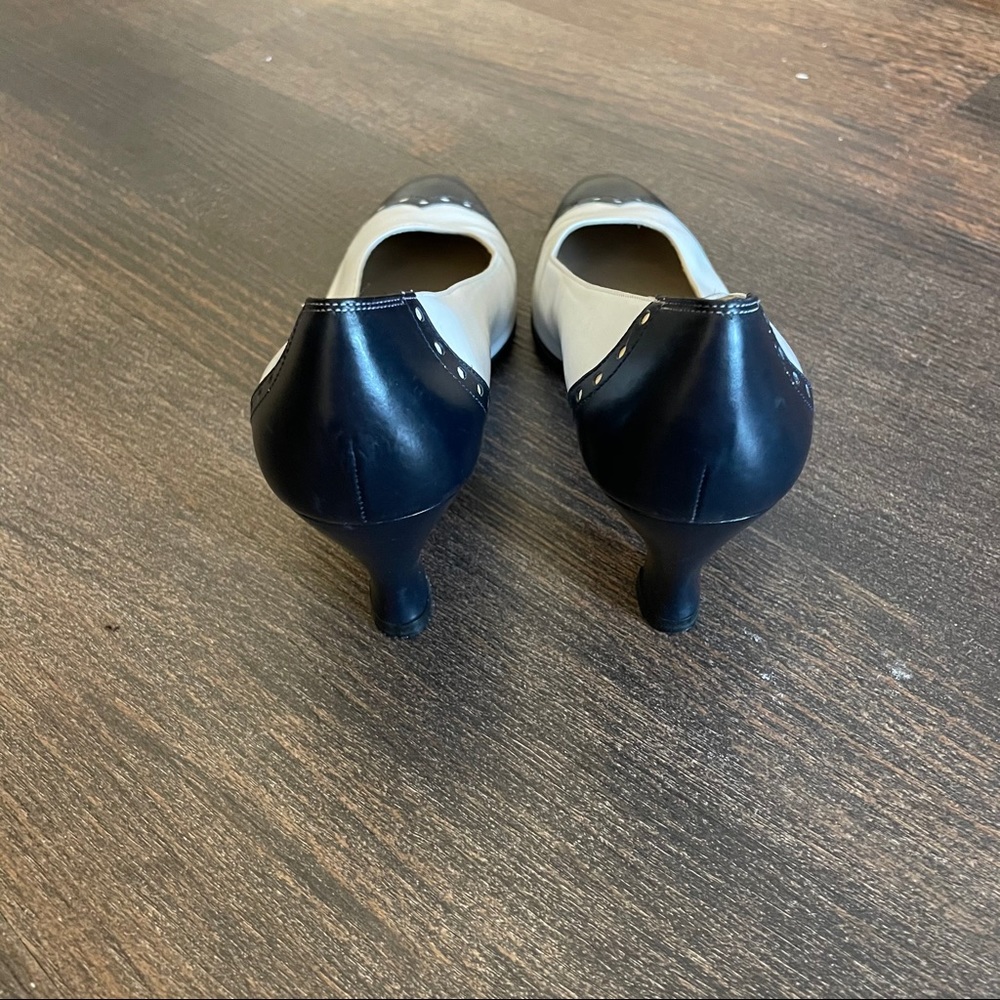 Salvatore Ferragamo Vintage Heels - Picture 3 of 5